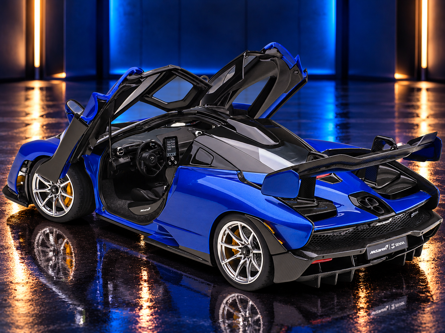 Mclaren Senna Trophy Kyanos Blue and Black with Carbon Accents — Autoart 1:18 collector model