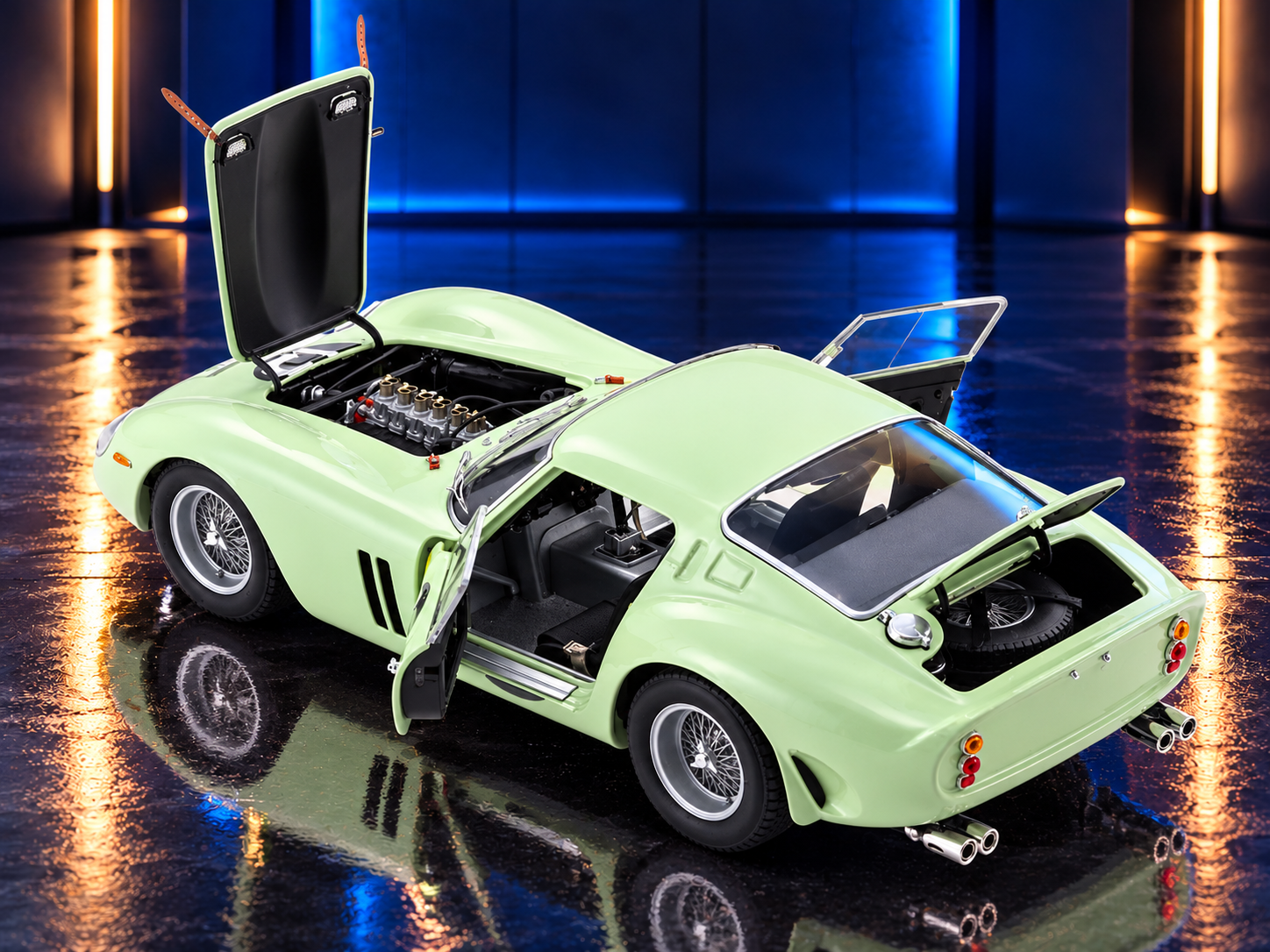 Ferrari 250 GTO #15 Innes Ireland Winner "Goodwood Tourist Trophy" (1962) — Kyosho 1:18 collector model
