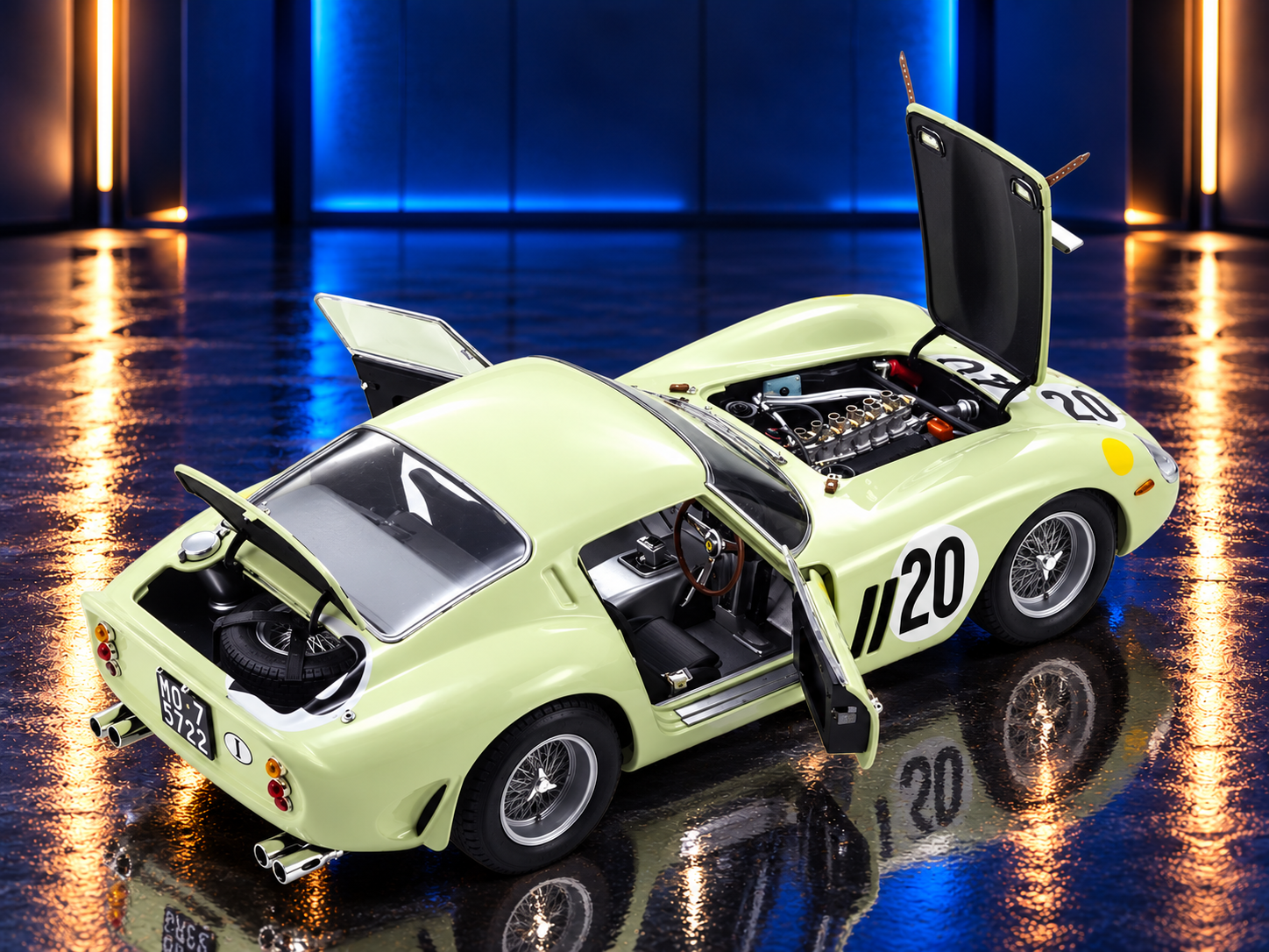 Ferrari 250 GTO #20 Innes Ireland - Masten Gregory "24 Hours of Le Mans" (1962) — Kyosho 1:18 collector model